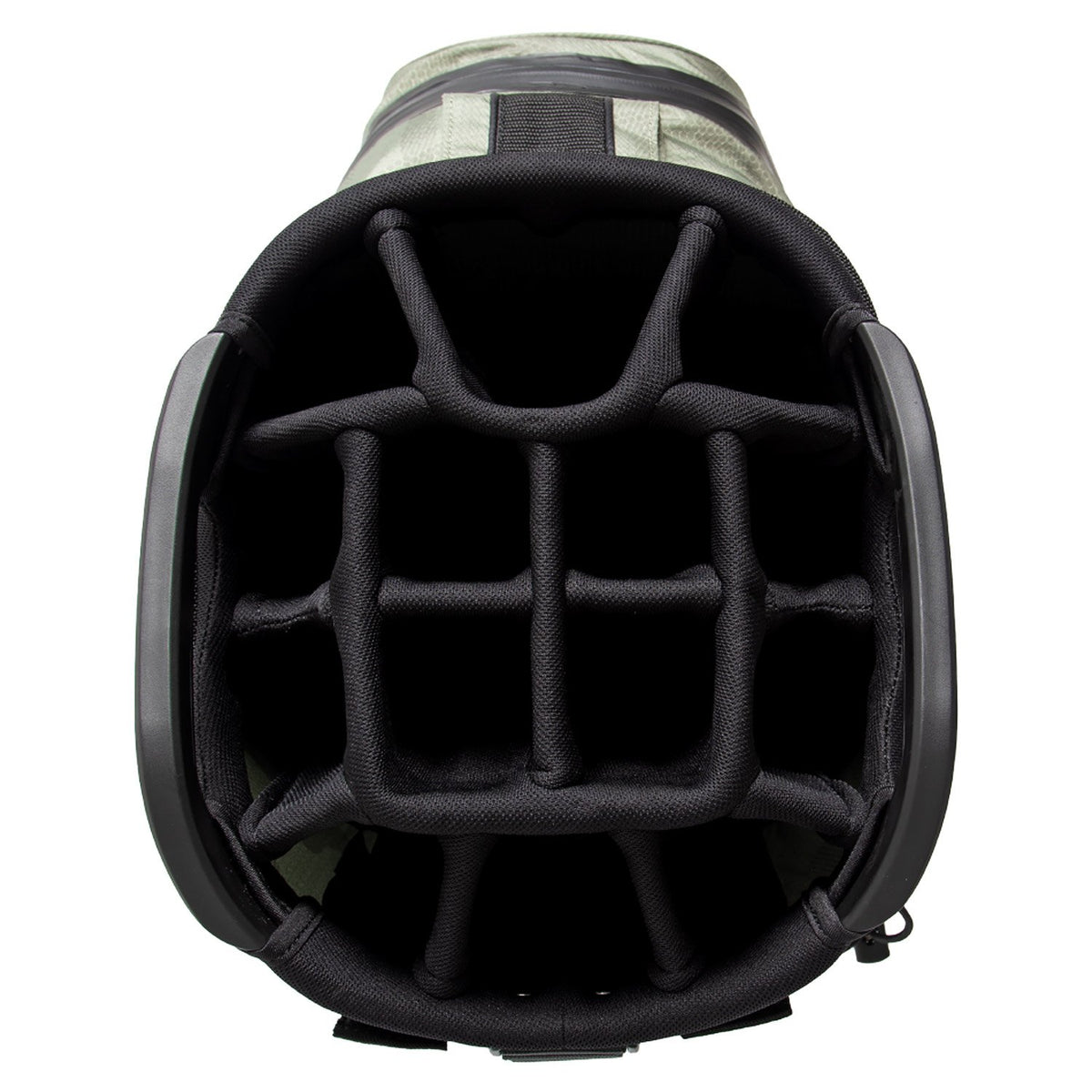 Callaway Chase 14 vagnbag, vy av GPS-kompatibel frontficka