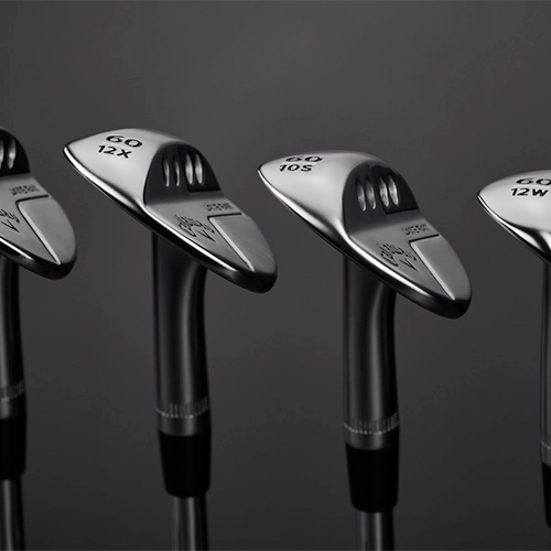 Callaway Jaws Raw Chrome wedge, vy av sula och klubbhuvud