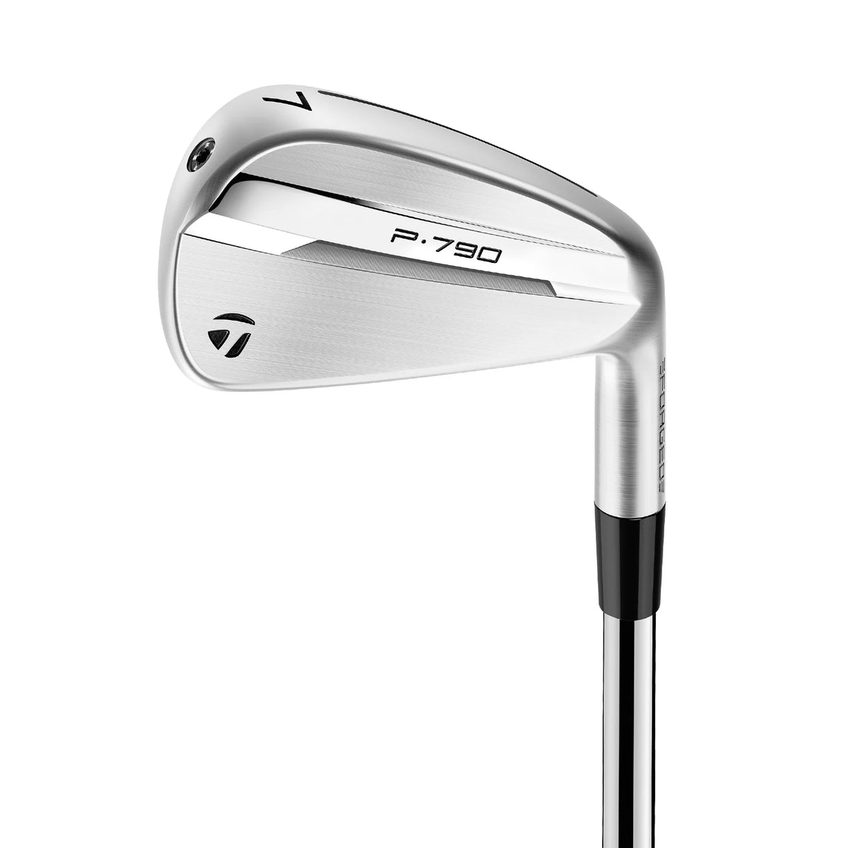 TaylorMade P790 järnset i stål, klubbhuvudena sedda snett framifrån