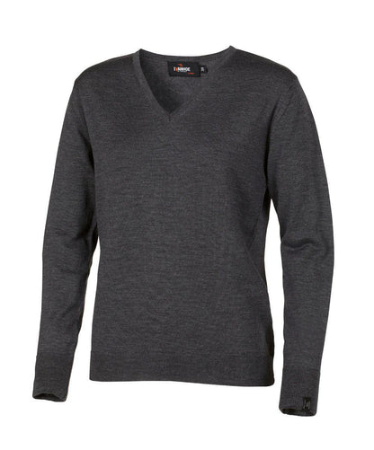 Ivanhoe Merino V-neck dam, detalj på stickning och logga på ärmen