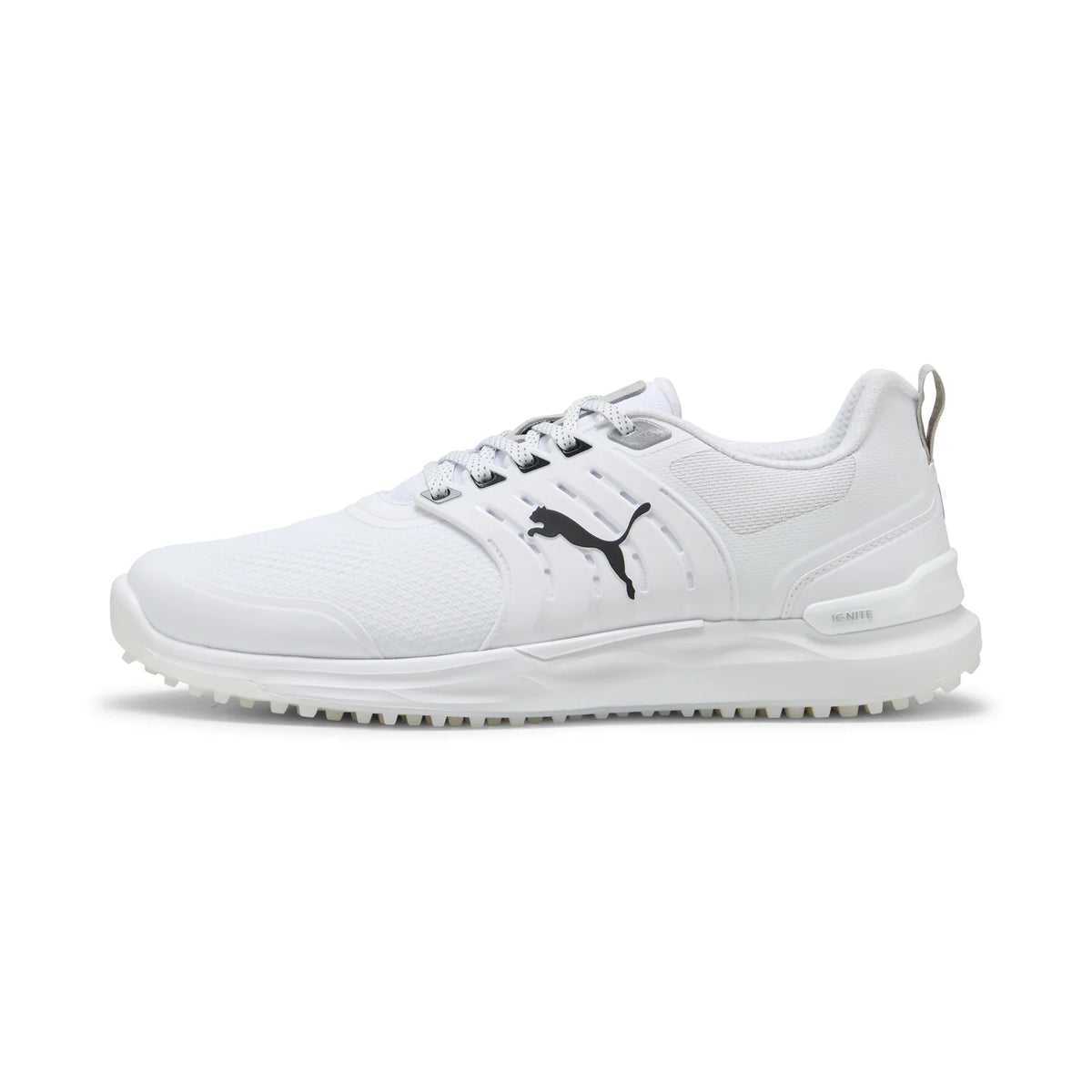 PUMA IGNITE Elevate 2 svart och silver spiklös golfsko från sidan