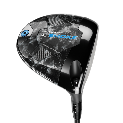Callaway Paradym AI Smoke MAX D driver, klubbhuvudet sett snett framifrån